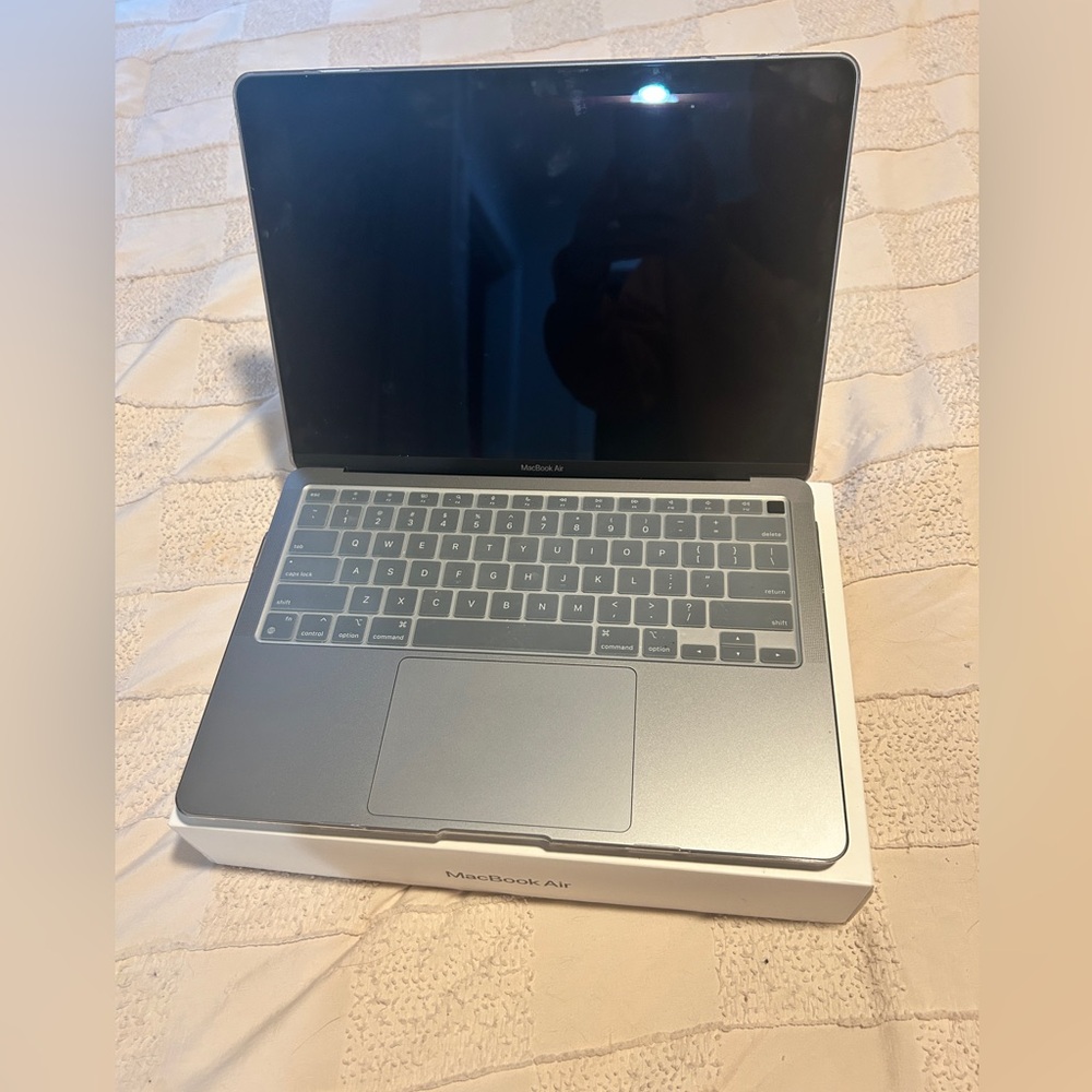 Apple MacBook Air 2020 M1 256 GB - Silver